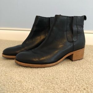 Women’s black Mindo Kork Ease Bootie